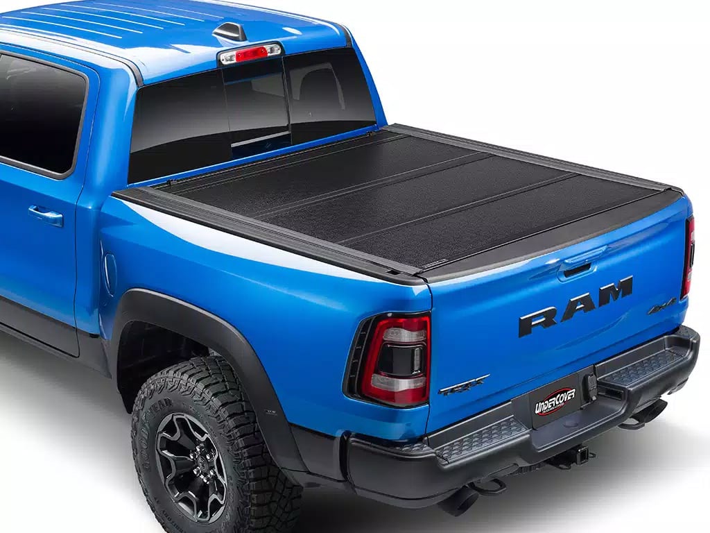 undercover-ultra-flex-tonneau-cover-udc-ux12024-realtruck