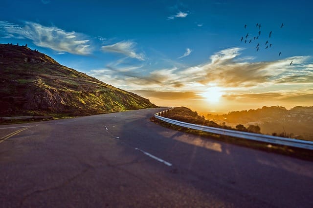 7 Best Reasons Why You Should Take a Road Trip