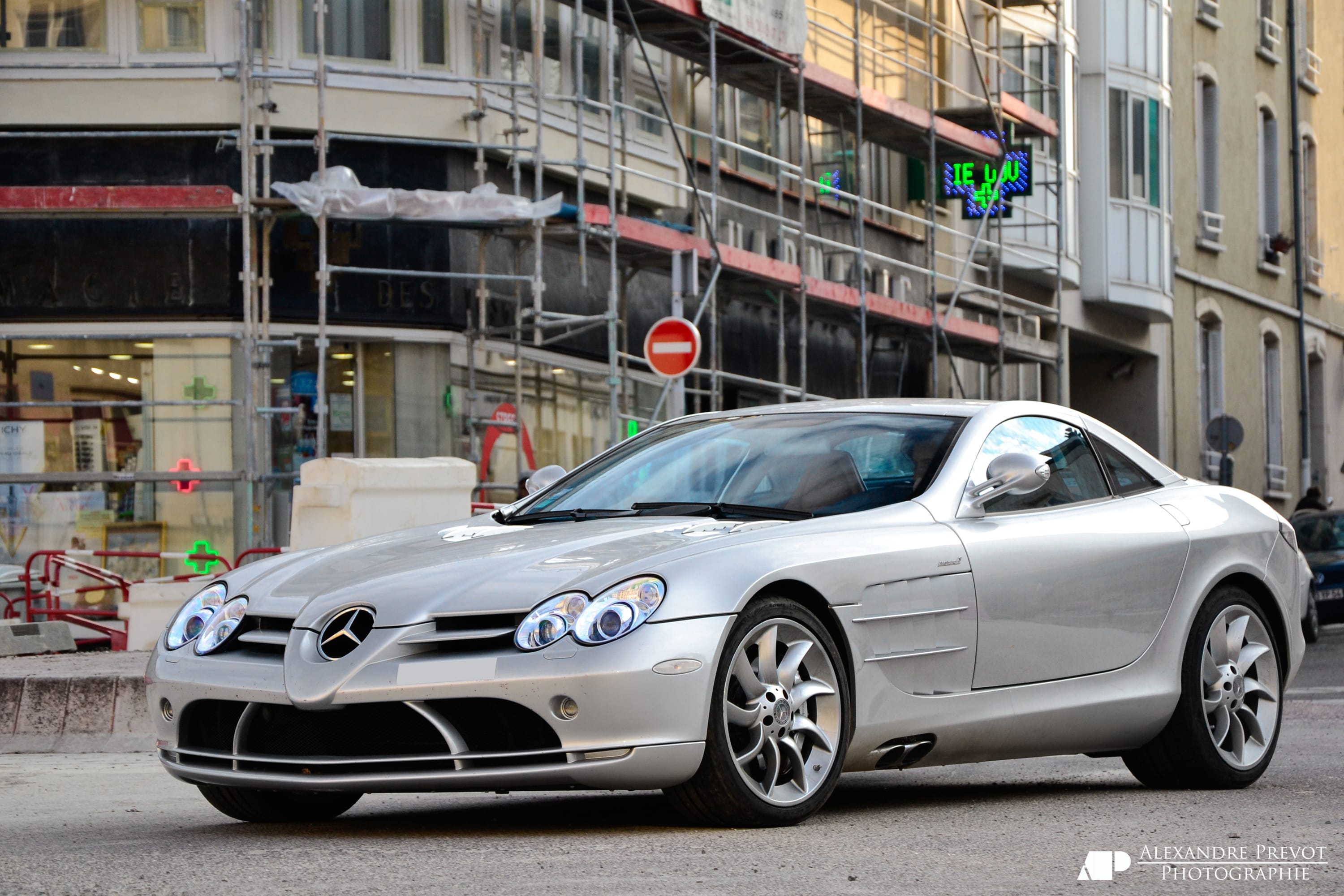 Mercedes SLR 