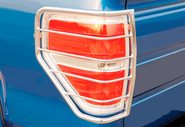 Westin Sportsman Series Tail Light Guards