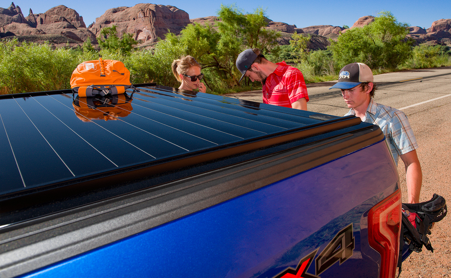 Retrax Powertrax Pro Tonneau Cover Free Shipping