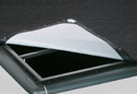Lund Genesis Elite Snap Tonneau Cover