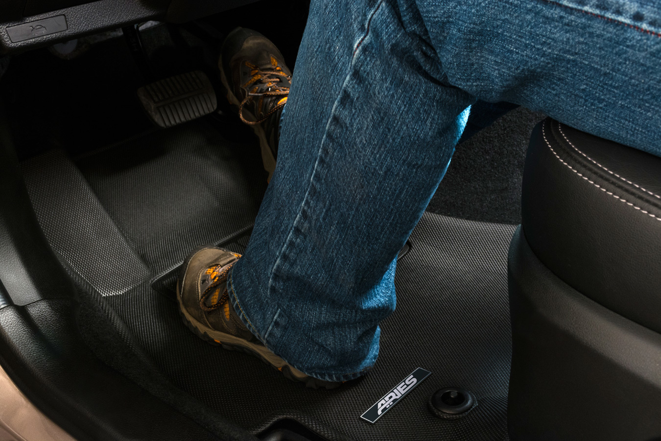 Floor Mats Cargo Liners Aries Ns05821509 Black Rear 3d Floor