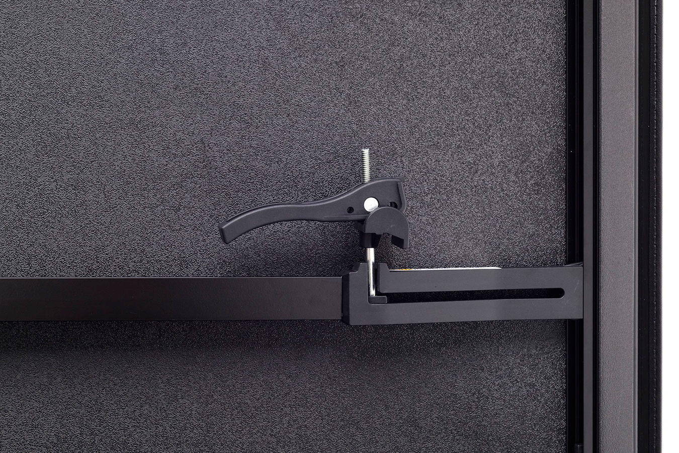 American Tonneau Hard Tri Fold Tonneau Cover Free Shipping