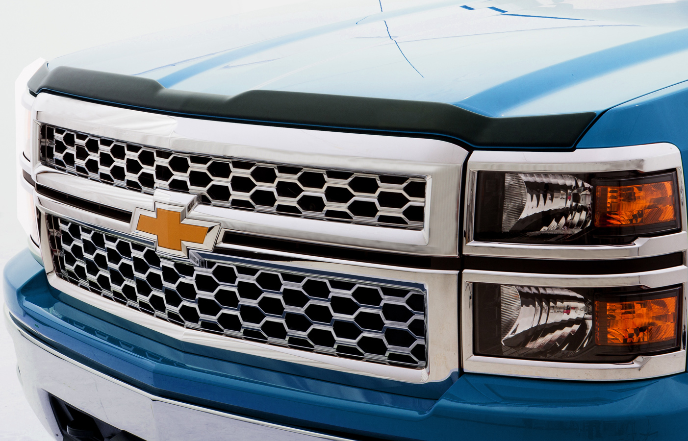 Lund Aeroskin Bug Deflector Free Shipping