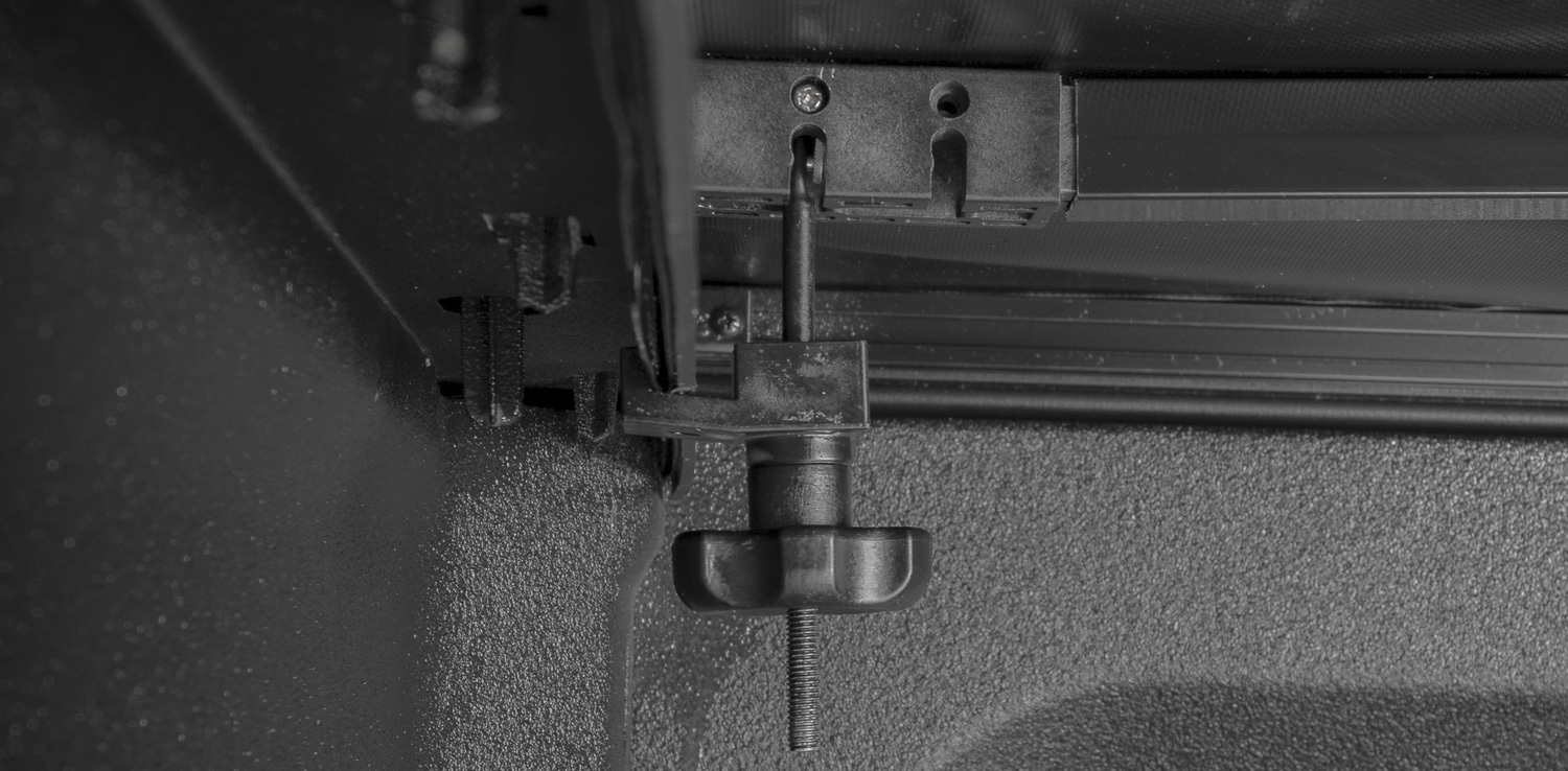 Truxmart Tri Fold Tonneau Cover Autoaccessoriesgarage Com