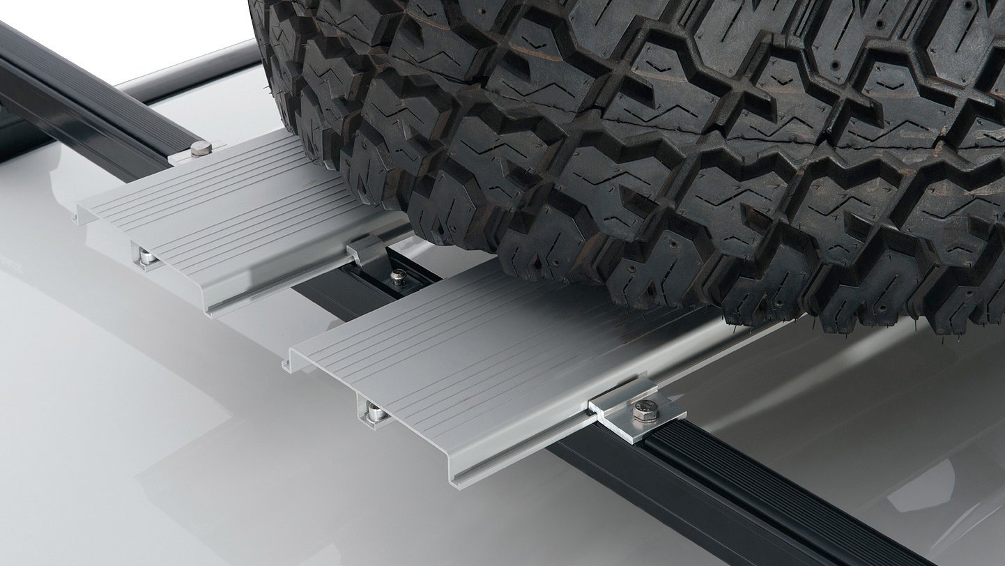 Rhino rack tire mount hotsell
