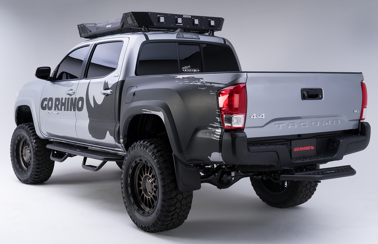 Go Rhino Dominator D6 Hitch Step Free Shipping and Price Match Guarantee