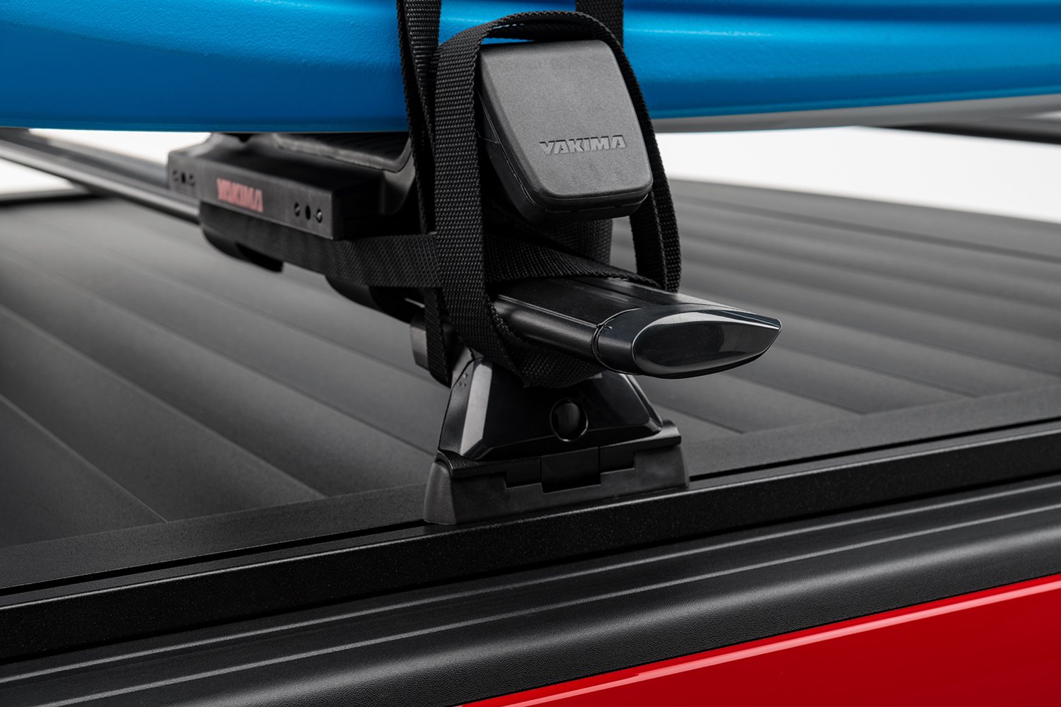 retrax-pro-xr-tonneau-cover-free-shipping-and-price-match-guarantee