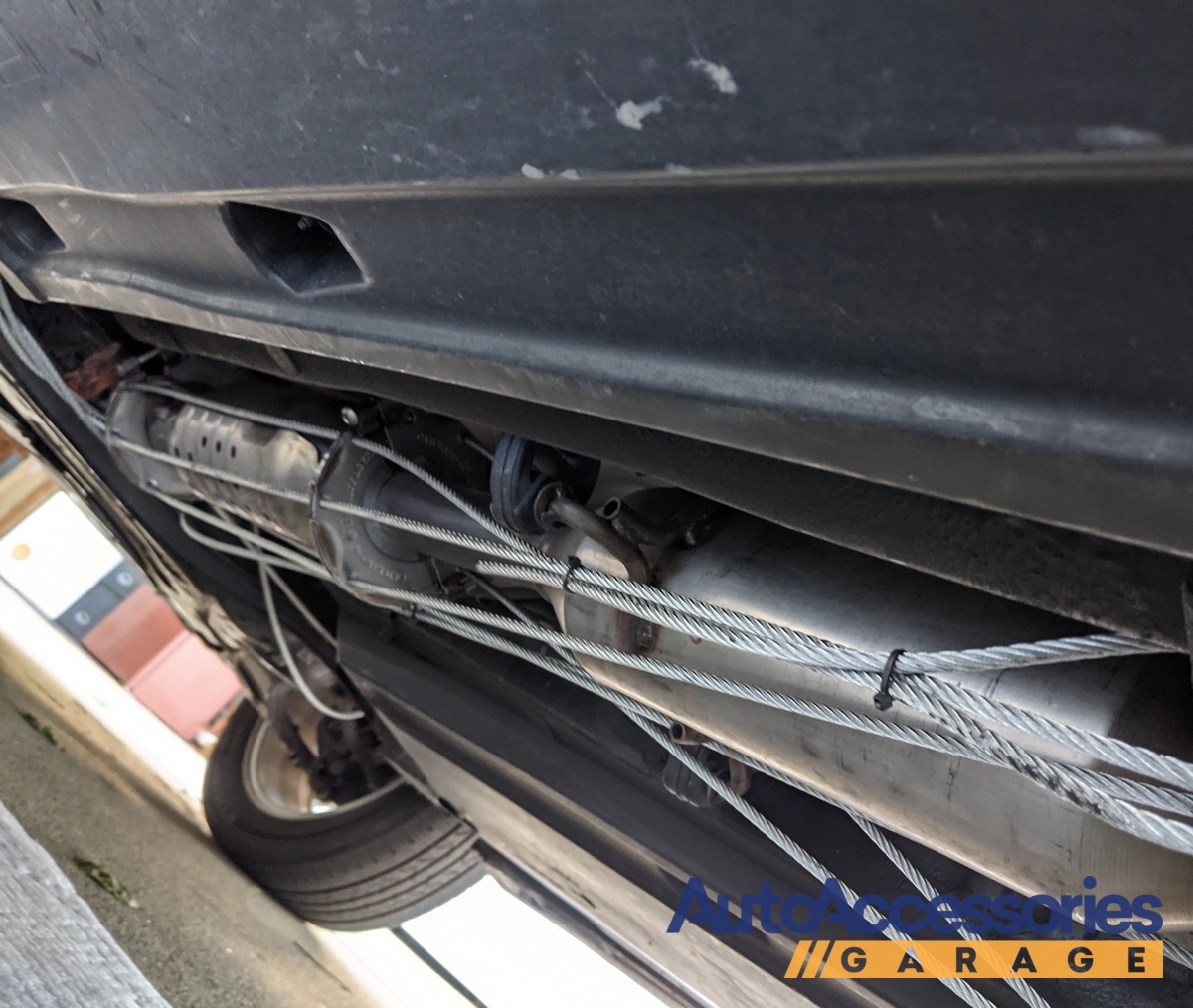 CatClamp CCS175300 Catalytic Converter Lock