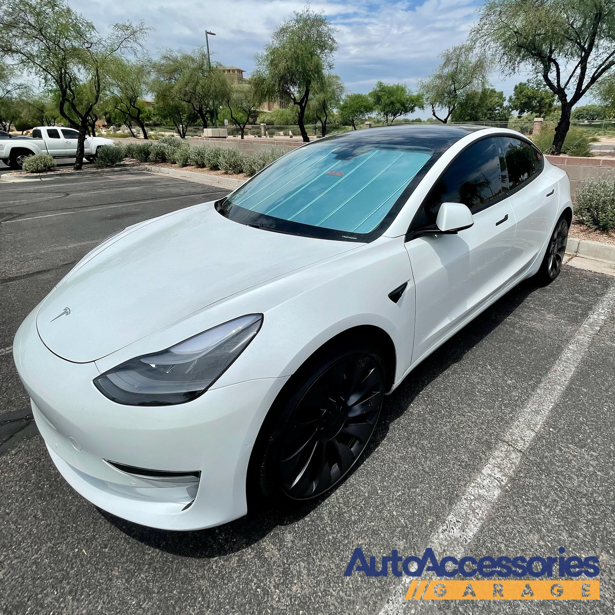 Covercraft UVS100 Premier Series Custom Car Sunshade For Nissan 2013-2018 Altima