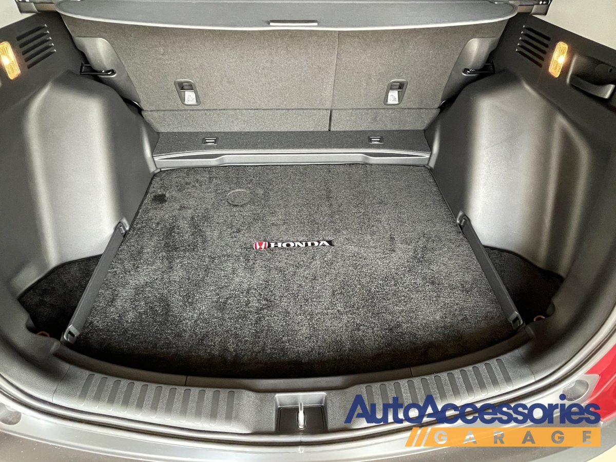 Lloyd Ultimat Cargo Liner Free Shipping  Price Match Guarantee