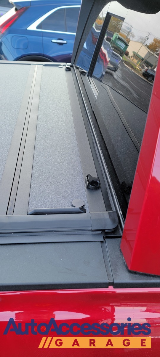 BakFlip MX4 Tonneau Cover photo by ESTEVAN BARBER 
