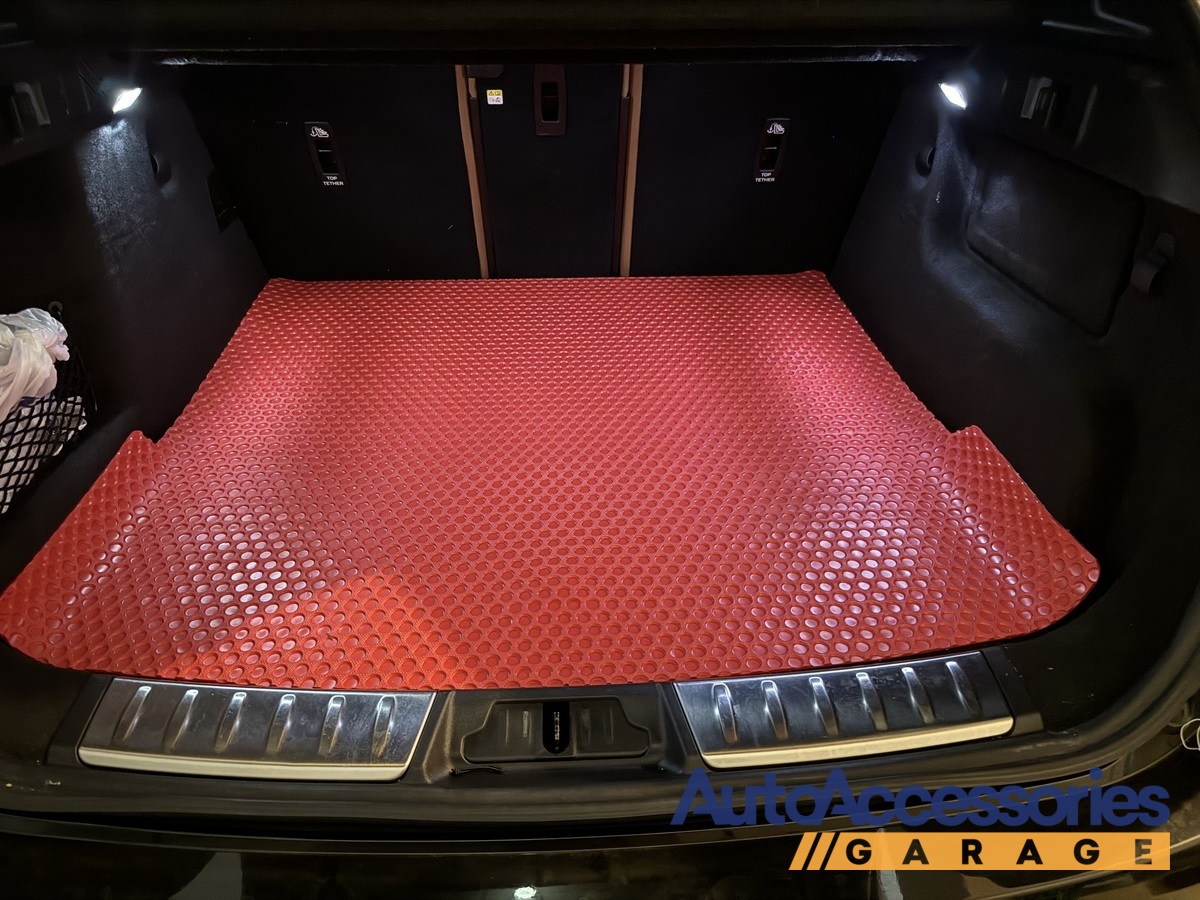 Lloyd RubberTite Floor Mats photo by Nicole C