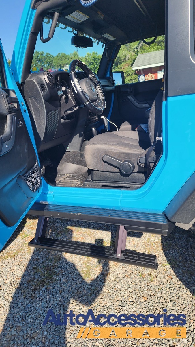 Aries ActionTrac Powered Running Boards photo by Dlacroix.Nsc L