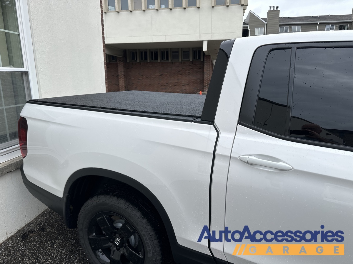 LOMAX Tri-Fold Tonneau Cover photo by Rwatkins625 W