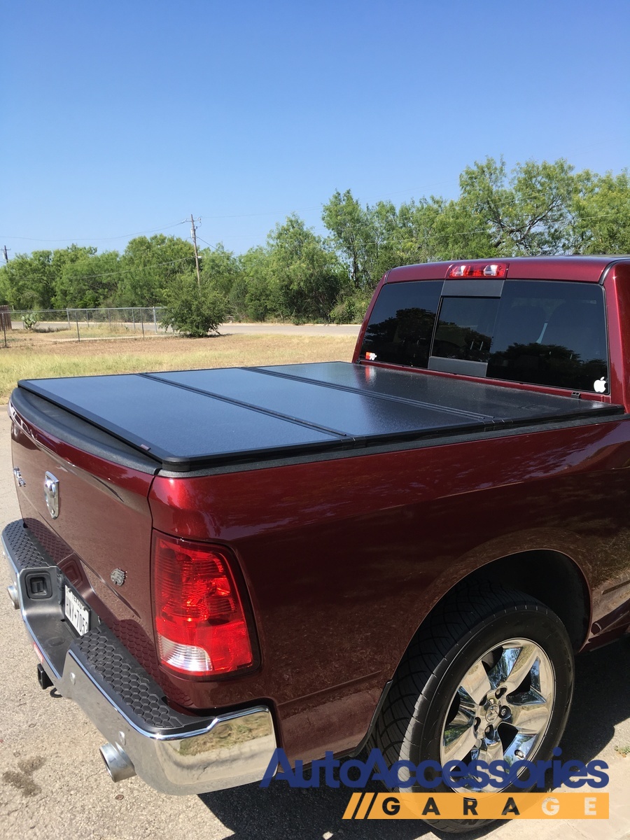 Amazon Com Rugged Liner Premium Soft Folding Truck Bed Tonneau Cover Fct605 Fits 2005 2015 Toyota Tacoma 6 Bed Automotive