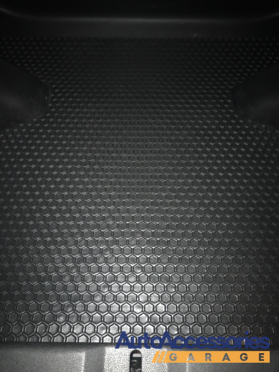 Intro-Tech Hexomat Rubber Floor Mats, Cargo Mats, Floor Liners Lifetime  Warranty, Made in the USA - California Car Cover Company