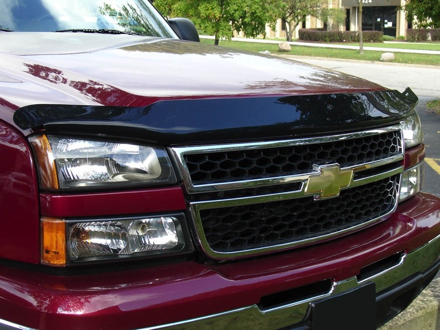 20052007 Chevy Silverado Stone & Bug Deflector WeatherTech 50132